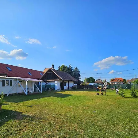 Apartment Ket Kerek Vendeghaz Patvarc