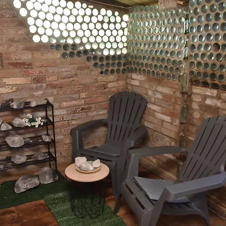 Ket Kerek Vendeghaz * Patvarc