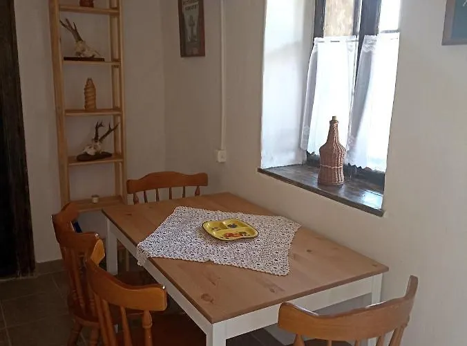 Ket Kerek Vendeghaz * Patvarc